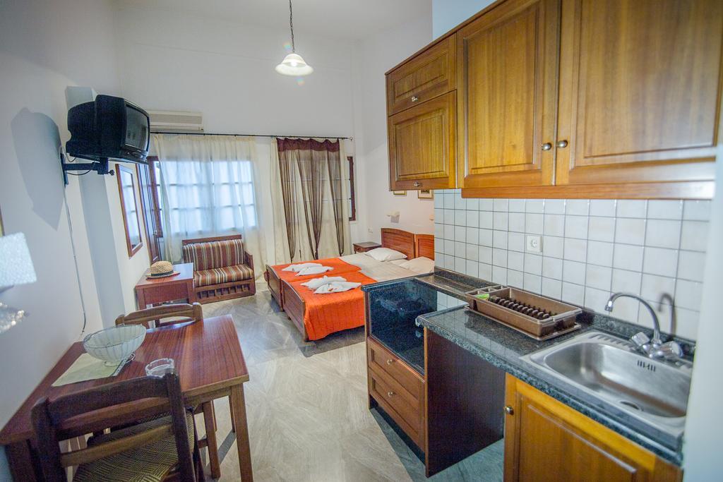 Elpida Aparthotel Gouves Extérieur photo